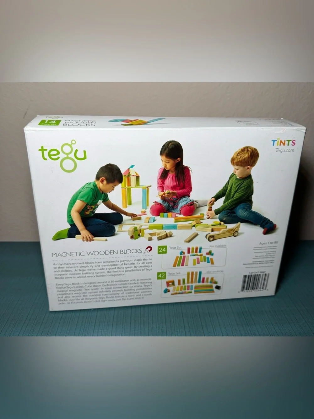 Tegu 14 pieces magnetic wooden blocks